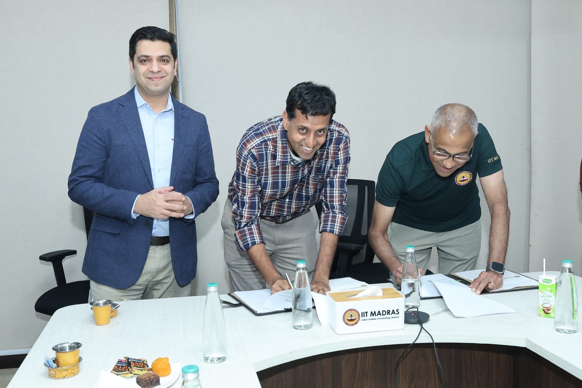 MoU Signing Ceremony with Nutanix