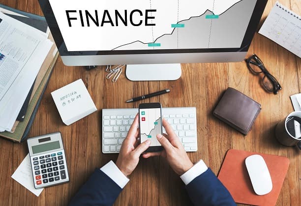 Advanced skilling program in Banking & Finance for Tier-2 & Tier-3 college students