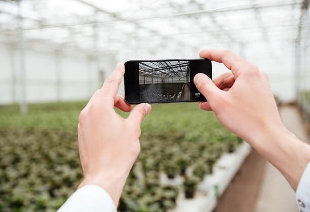 Farmer-friendly, point of use, portable salinity and HTM sensors with cell-phone interface as new technical aid for the agricultural sector