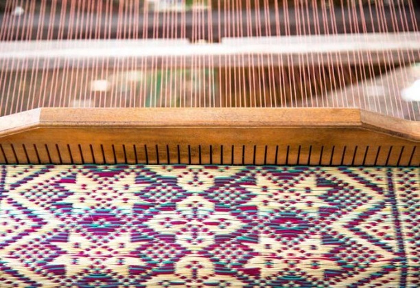Reviving the languishing handicrafts of grass mat weaving